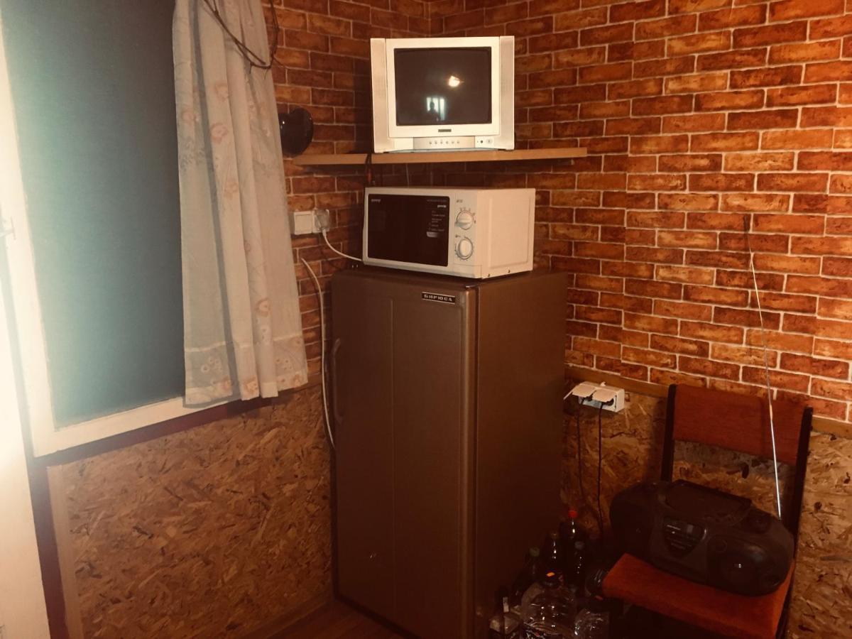 Бунгало- Bungalow Kavarna Luaran gambar